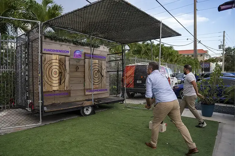 AXE THROWING IN MIAMI 2