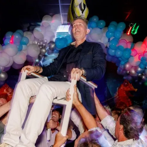 255b2d3d-3049-4480-a181-9e589a2cc490